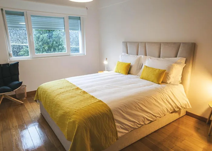 Azores Golden 아파트